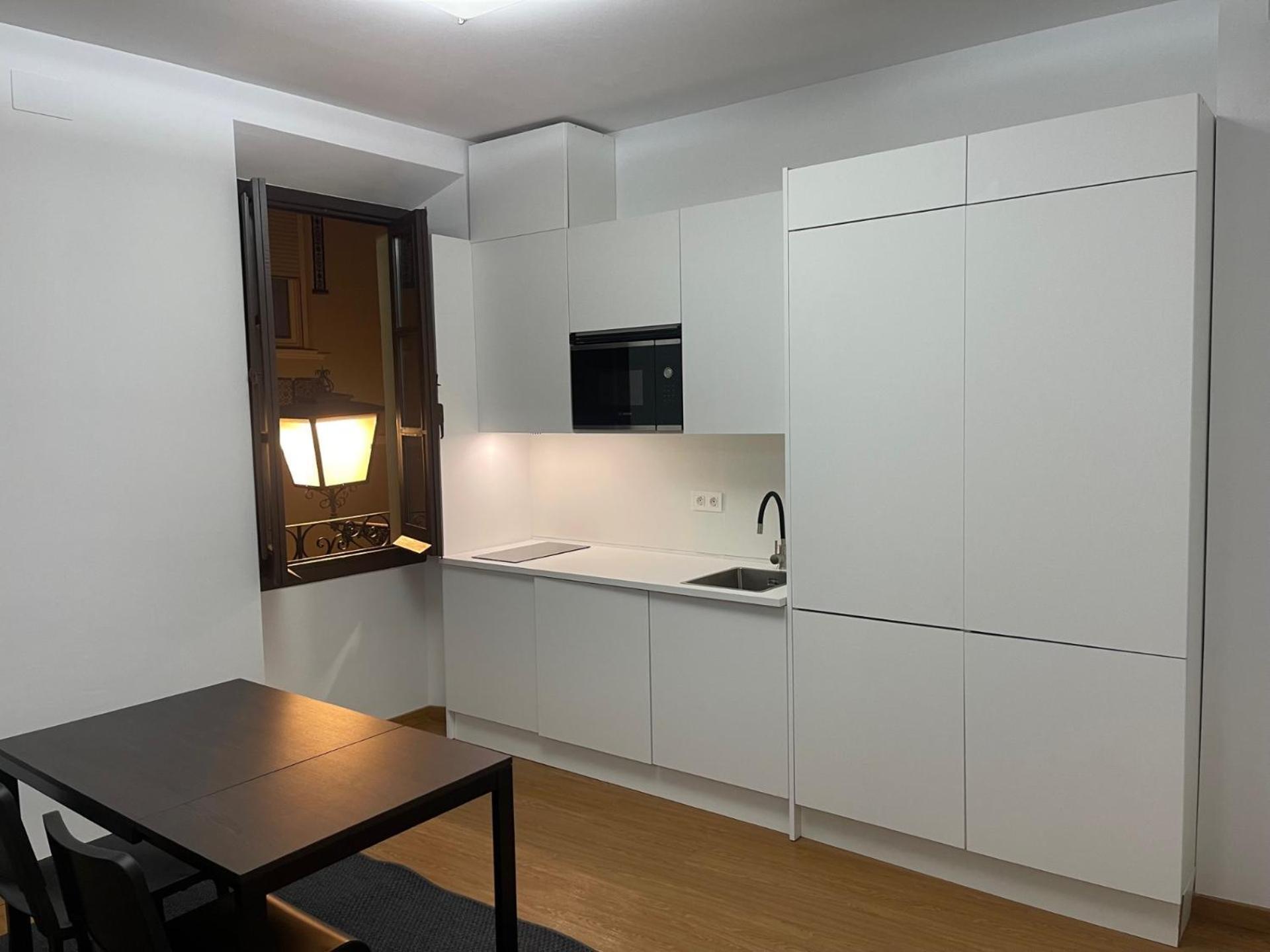 Apartamento Calle Rodrigo De Triana Con Opcion De Parking Sewilla Zewnętrze zdjęcie